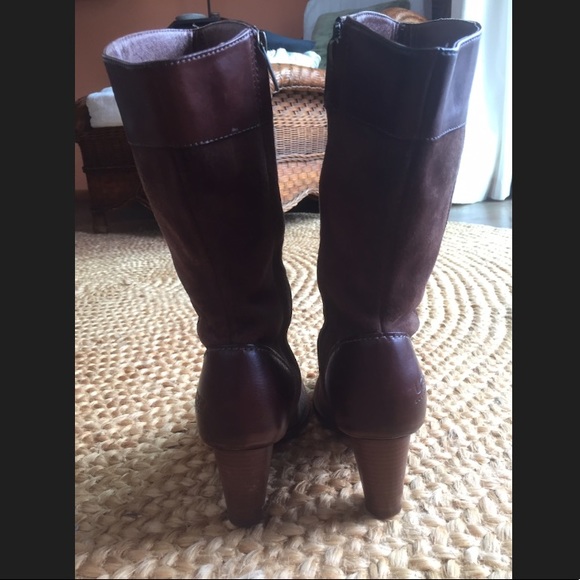 UGG Mid-Calf Suede & leather boots, wooden heel, 7 - Picture 3 of 14